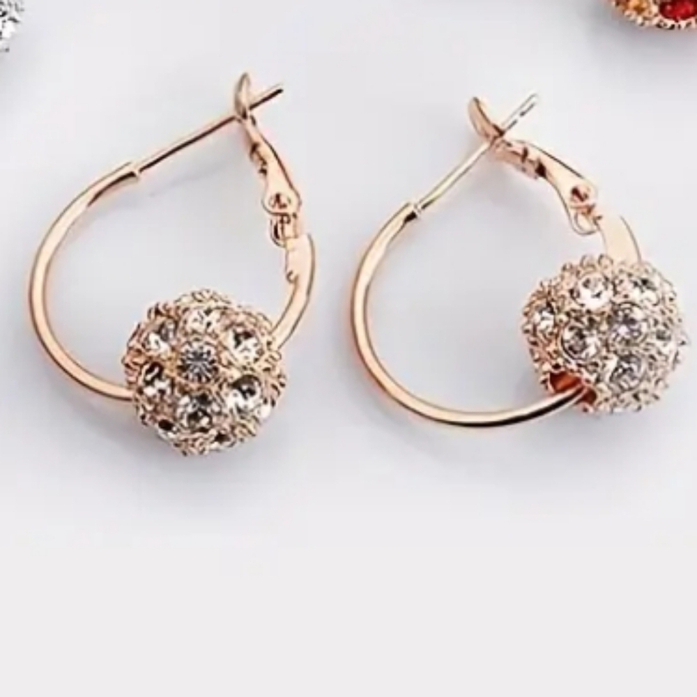 Sparkling Hoop Earrings - Picture 3 of 4